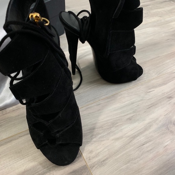 Giuseppe Zanotti Black Suede Lace Up Bootie - Picture 8 of 12